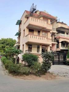 6 BHK House for Sale in Suncity, Sector 54, DLF Golf Course Road, Gurgaon