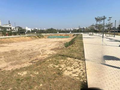 DLF Central 67 - Commercial / Industrial Land for Sale in Sector 67 Gurgaon